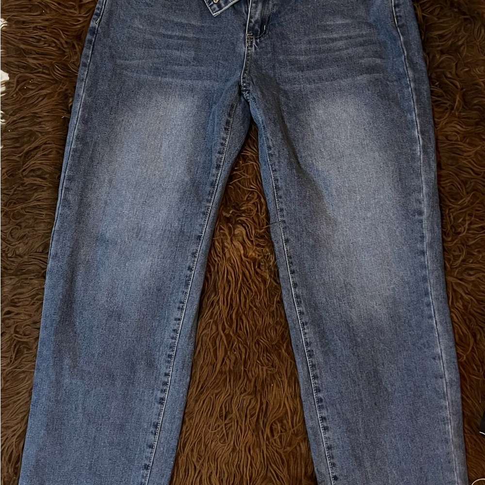SHEIN woman’s Straight Blue Jeans